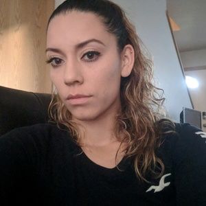 Meet your Posher, Leslie